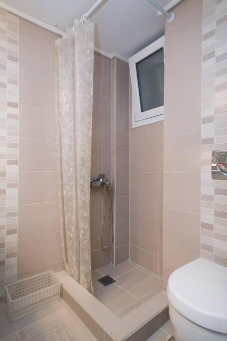 Top-Rated 1-Bedroom Apartment In The Heart Of Aten Exteriör bild
